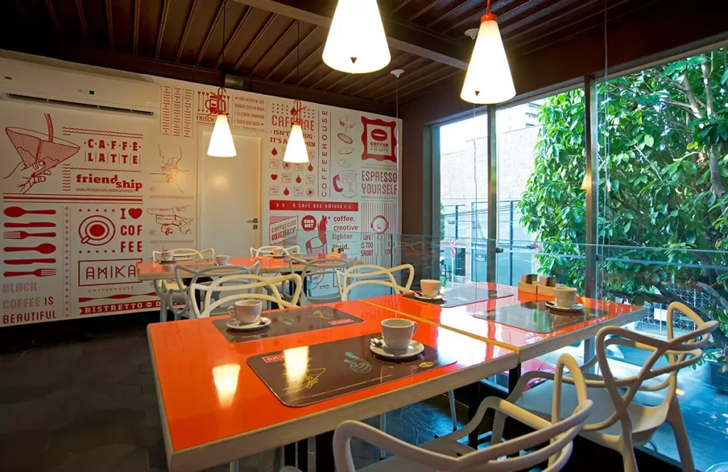 AMIKA COFFEE 6 8.jpg